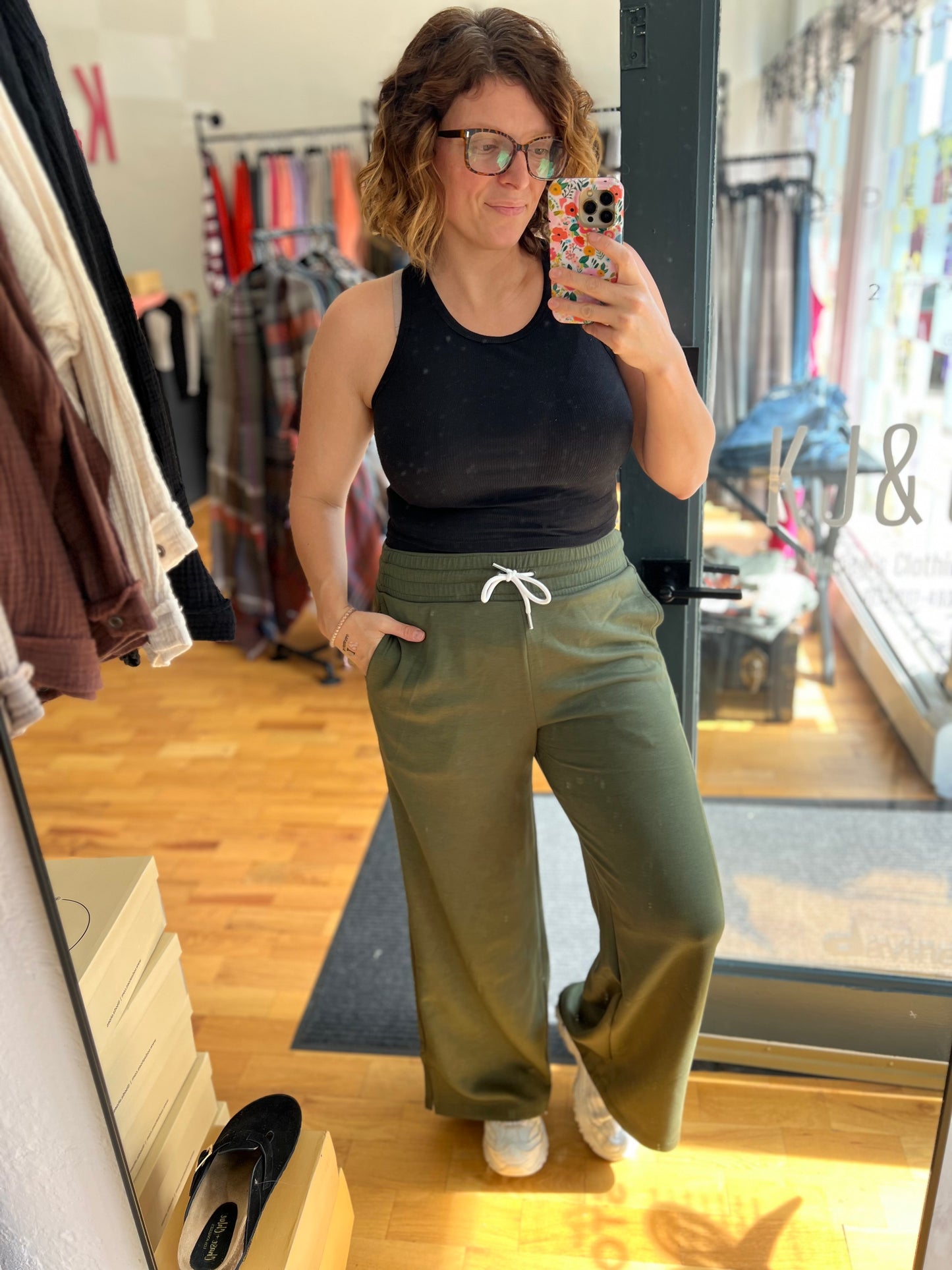 Luxe Scuba Sweatpants