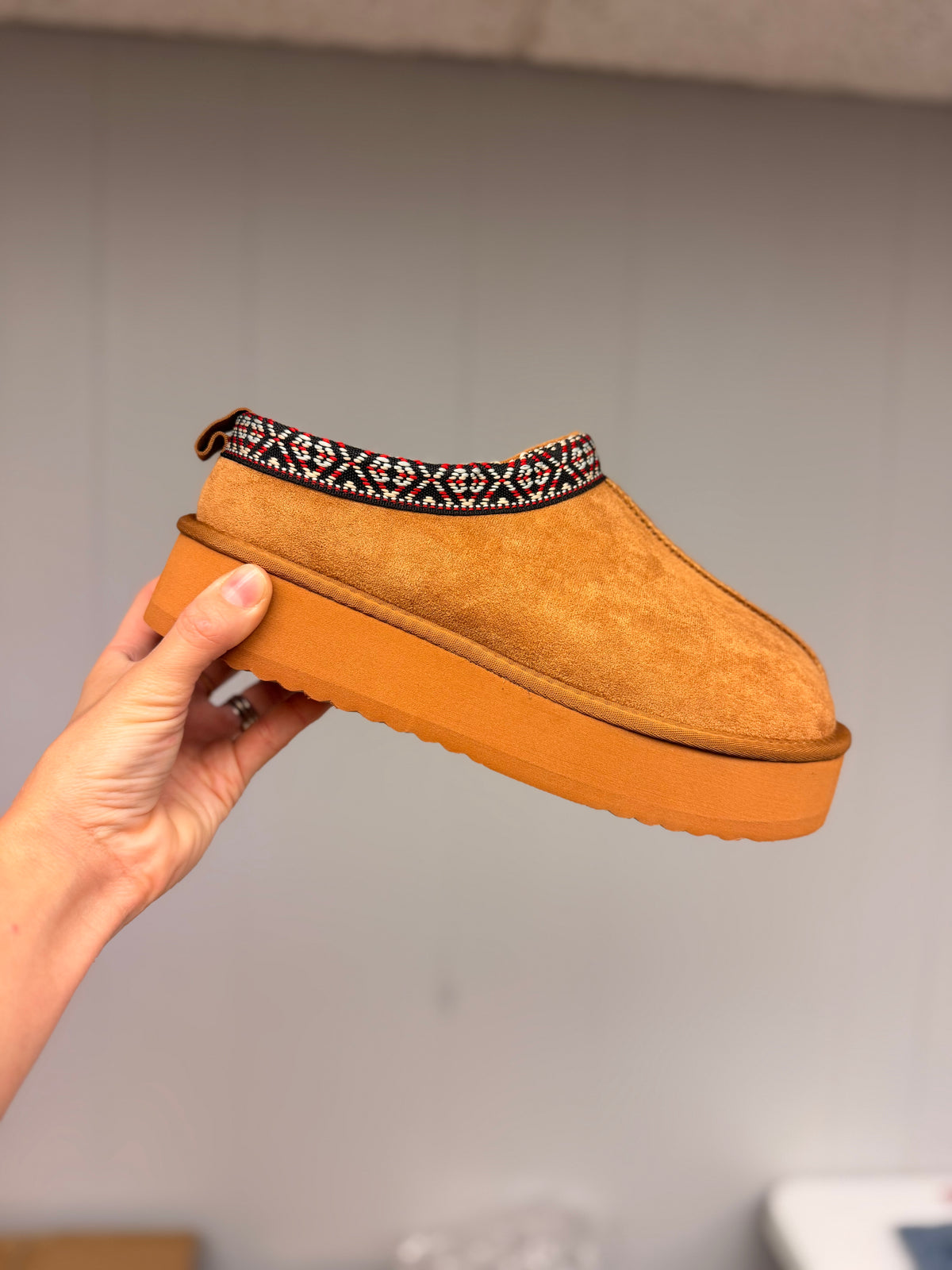 Platform Cozy Clog Dupe