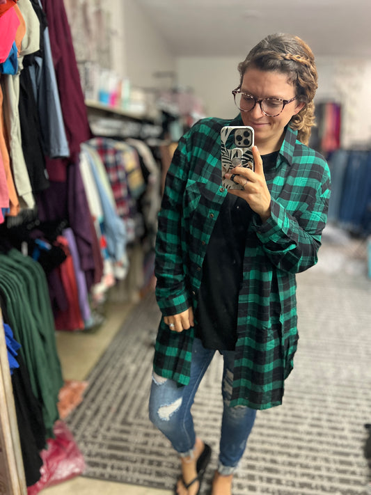 Plaid Button-Up Tunic (PLEASE NOTE SIZING)