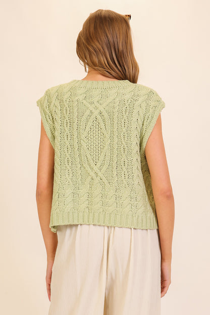 Cable Knit Sleeveless Sweater Vest