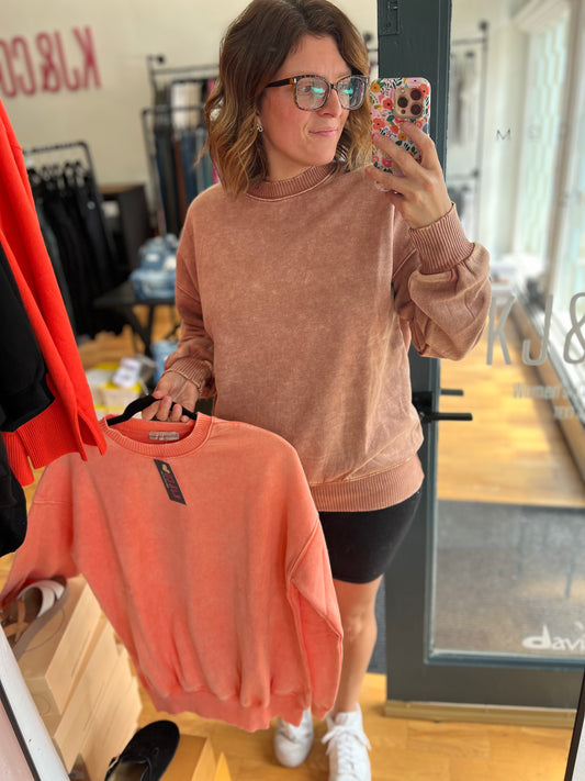 Simple Acid Wash Fleece Pullover
