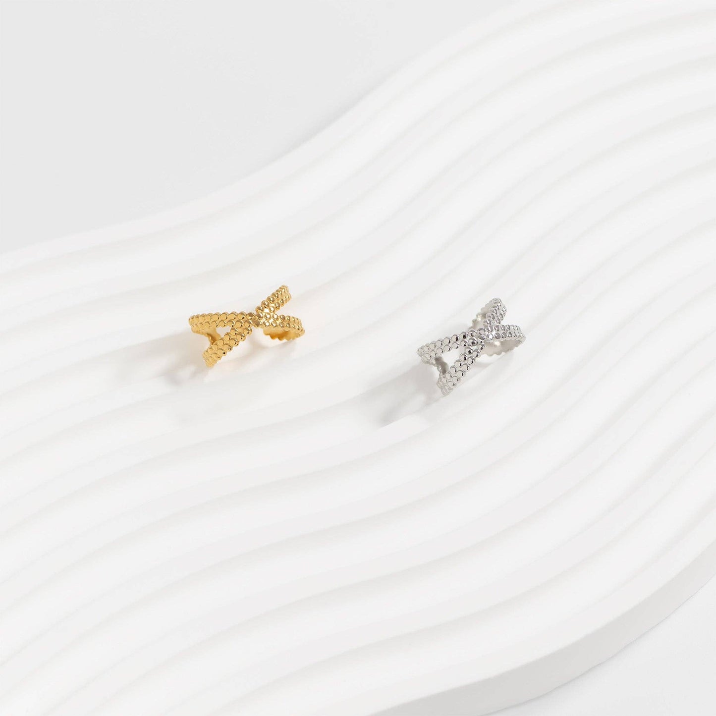 18K Gold PVD Stainless Steel Cross Over Toe Ring