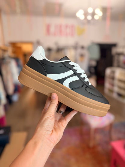 Gummy Sole Platform Sneaker