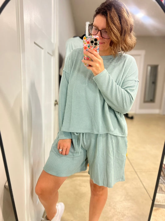 Ribbon Dreams Lounge Set