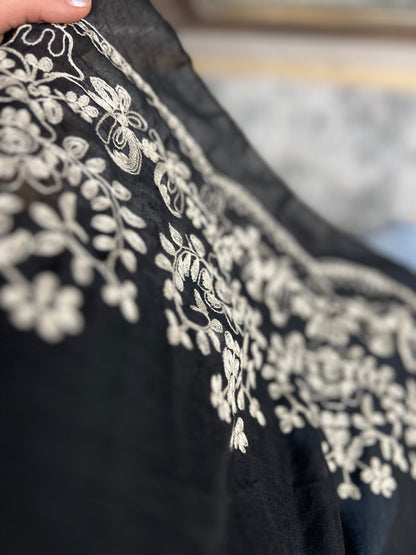 Delicate Details Kimono