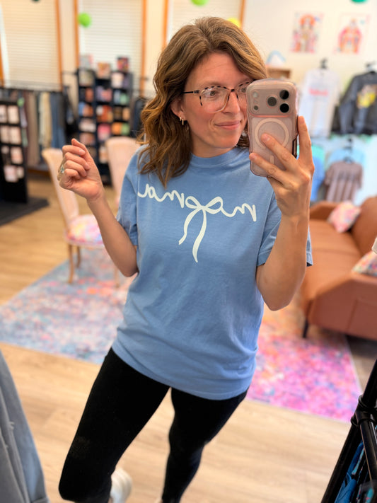 Mama Bow Vintage Graphic Tee