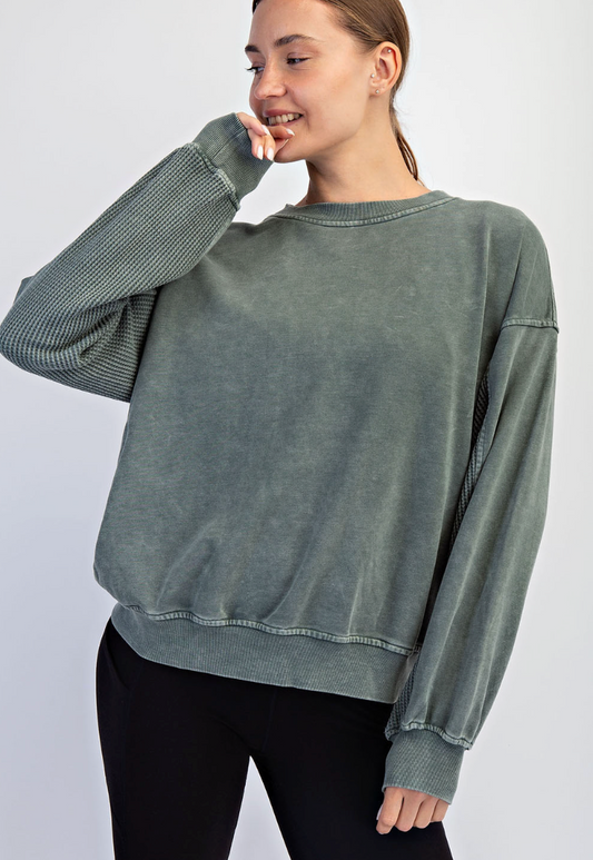 Mineral Wash Pullover